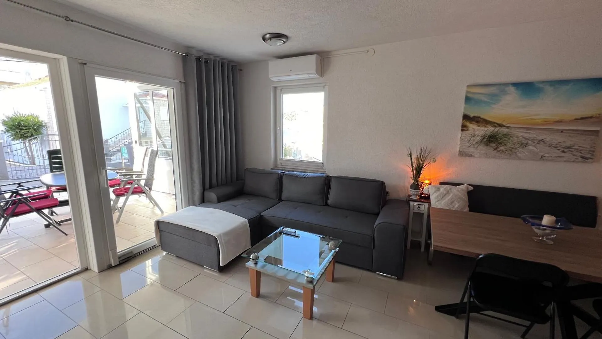 Apartment Mira - Sea View Trogir Hırvatistan
